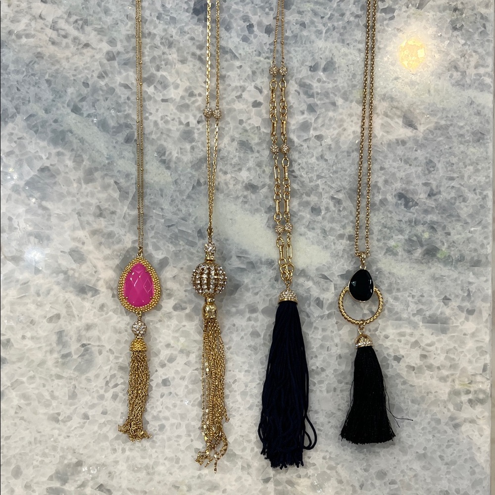 Lilly Pulitzer Gold Tassel Necklace Set (4)